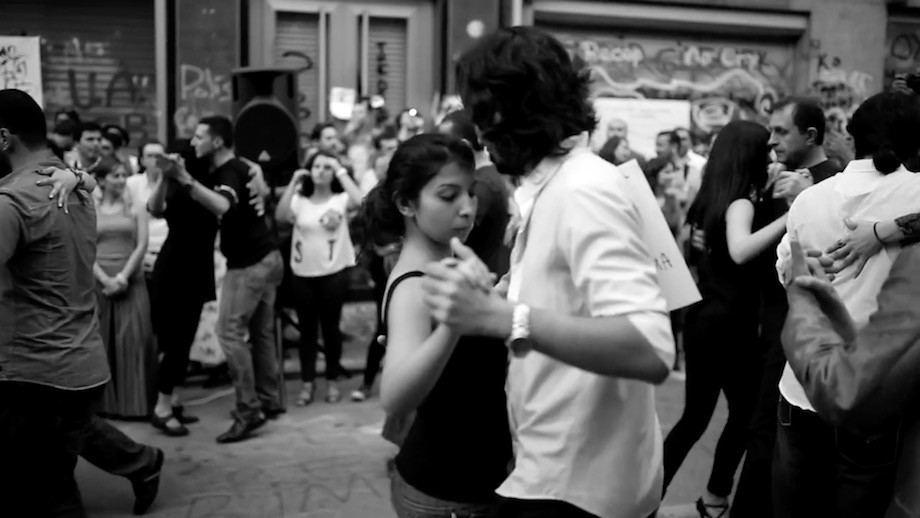 Gezi dance